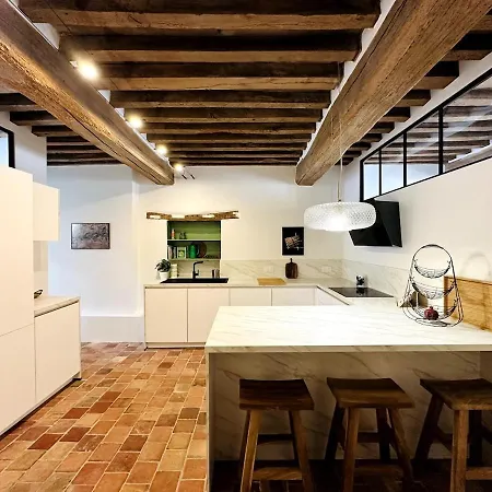 Hypercentre Appartement *